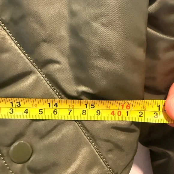 Alpha Industries Sage Green Bomber Jacket - Picture 13 of 13